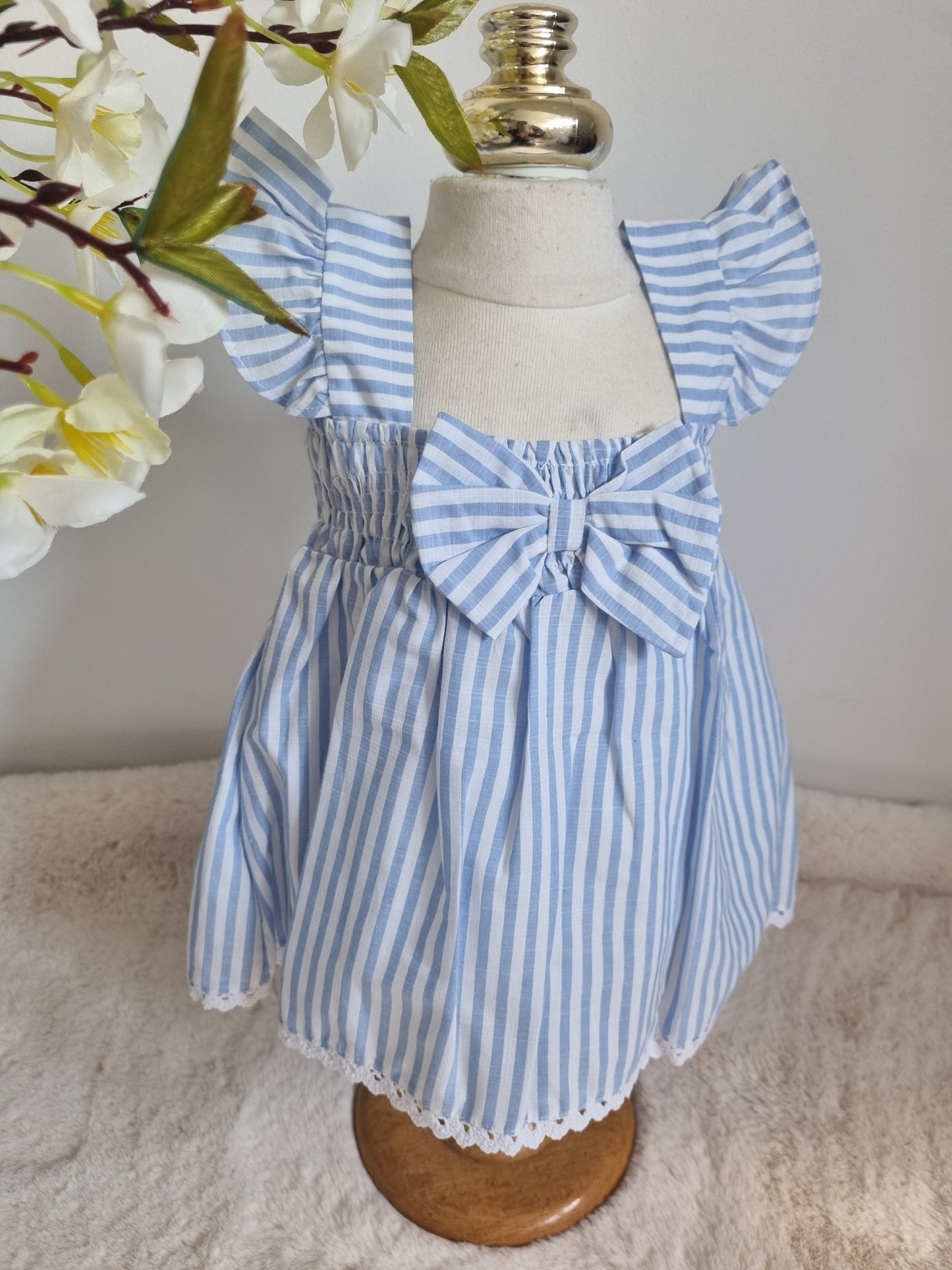 Robe Rayée - Élégance Marine